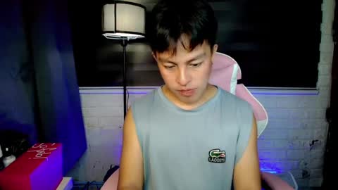 Snapshot of hunk_danny chatting on 1, 8, 2026 hunk_danny online show from 1, 8, 2026