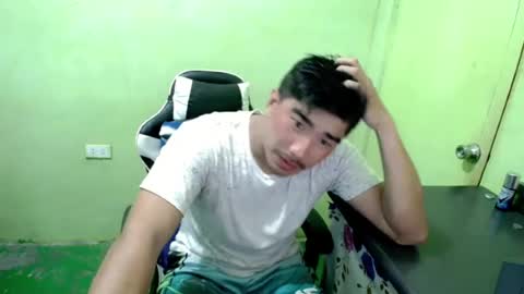 Snapshot of hunkfireman chatting on 19, 7, 2026 ADAM online show from 19, 7, 2026