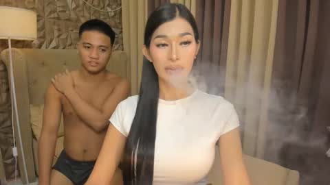 Snapshot of hunkhomerontop chatting on 23, 10, 2025 hunkhomerontop online show from 23, 10, 2025