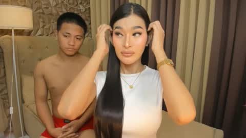 Snapshot of hunkhomerontop chatting on 2, 12, 2025 hunkhomerontop online show from 2, 12, 2025