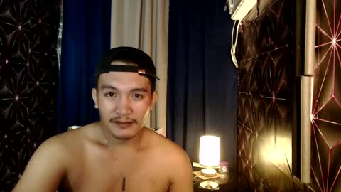 hunkylloyd online show from 12, 12, 2024