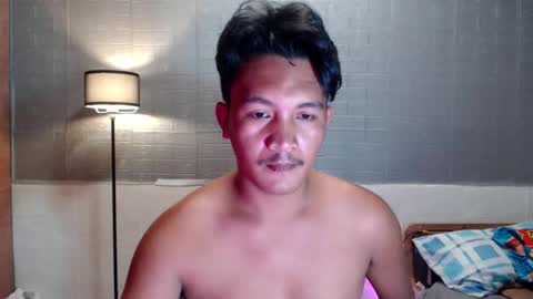 hunkylloyd online show from 2, 2, 2026