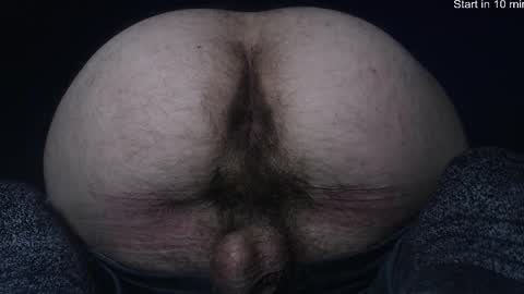 Snapshot of hunkytime chatting on 10, 10, 2025 I AM NOT A DIRECTOR I AM THE BOSS KINGDADDYSIRSTR8ALPHAMASTER online show from 10, 10, 2025