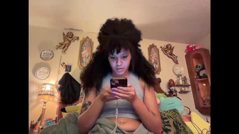 bunni girl  online show from 18, 12, 2025