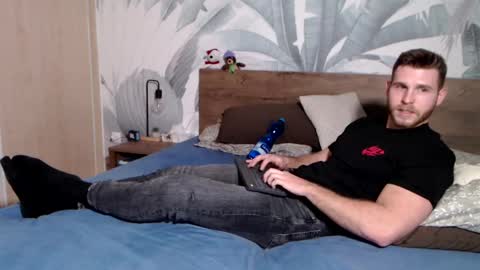 Snapshot of hunterbridges chatting on 20, 1, 2025 Hunter Bridges online show from 20, 1, 2025