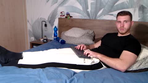 Snapshot of hunterbridges chatting on 31, 1, 2025 Hunter Bridges online show from 31, 1, 2025