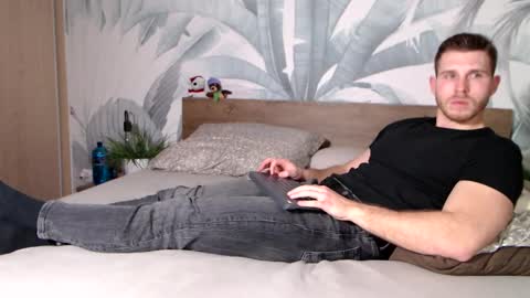 Snapshot of hunterbridges chatting on 8, 2, 2025 Hunter Bridges online show from 8, 2, 2025