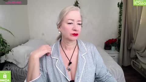 Snapshot of hunters_woman chatting on 13, 3, 2026 Irena online show from 13, 3, 2026