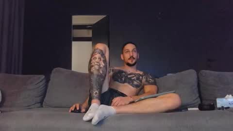 Snapshot of huntingod chatting on 2, 12, 2025 HuntinGOD online show from 2, 12, 2025