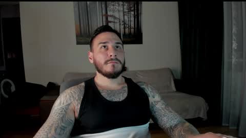 Snapshot of huntyourheart94 chatting on 28, 1, 2025 huntyourheart94 online show from 28, 1, 2025