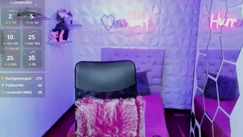 Snapshot of hurremcan_ chatting on 5, 3, 2025 Hurrem online show from 5, 3, 2025