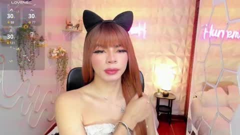 Snapshot of hurremcan_ chatting on 11, 10, 2025 Hurrem online show from 11, 10, 2025