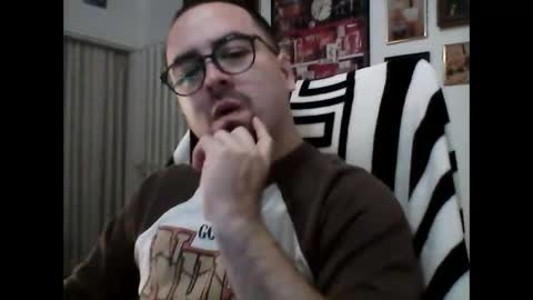 Snapshot of hurtadodirector chatting on 24, 2, 2026 hurtadodirector online show from 24, 2, 2026