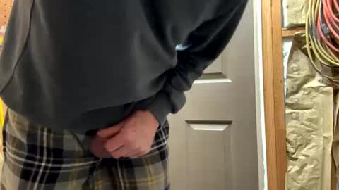 Snapshot of huskey300 chatting on 3, 3, 2025 huskey300 online show from 3, 3, 2025