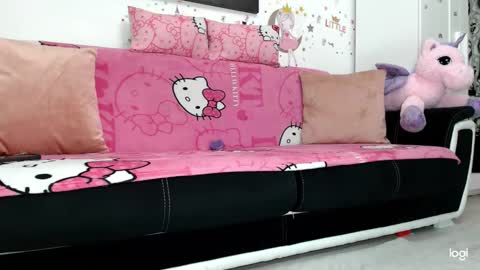 Snapshot of hustle6930 chatting on 12, 10, 2025 Kayla online show from 12, 10, 2025