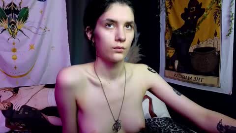 Snapshot of hyeon_jin chatting on 20, 1, 2025 Hyeon Jin online show from 20, 1, 2025