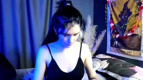 Snapshot of hyeon_jin chatting on 13, 2, 2025 Hyeon Jin online show from 13, 2, 2025