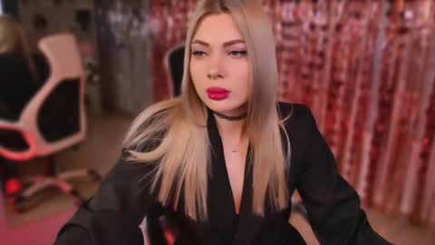 hyileyclark online show from 6, 2, 2026