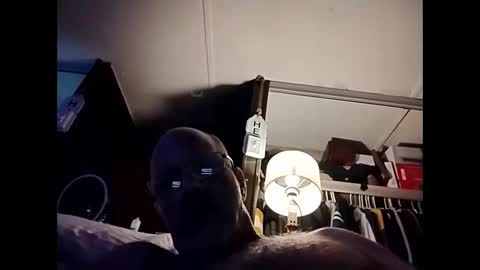 Snapshot of hyjloddzzkpw chatting on 11, 9, 2025 Teejay1971 online show from 11, 9, 2025