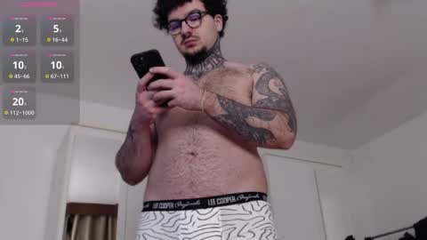 Snapshot of hypersyren chatting on 15, 9, 2025 hypersyren online show from 15, 9, 2025