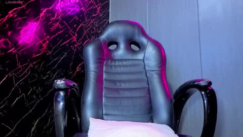 kelvis online show from 15, 11, 2025