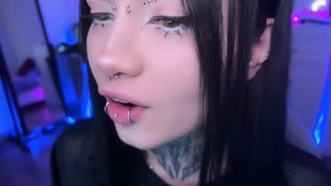 Snapshot of i_died_again chatting on 25, 10, 2025 Asya online show from 25, 10, 2025