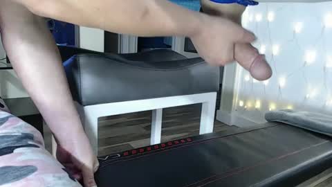 Snapshot of i_fetishize_u chatting on 9, 3, 2025 ShortStuff online show from 9, 3, 2025