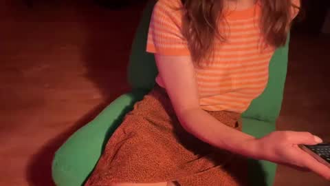 Snapshot of i_love_olive chatting on 1, 10, 2025 Olive online show from 1, 10, 2025