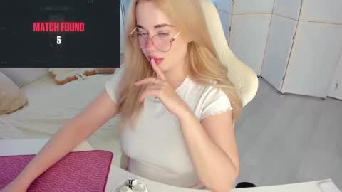 Snapshot of i_want_you_eva chatting on 16, 5, 2026 HiI am EvaPVT is open online show from 16, 5, 2026