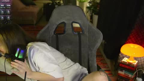 Meg  online show from 25, 2, 2025