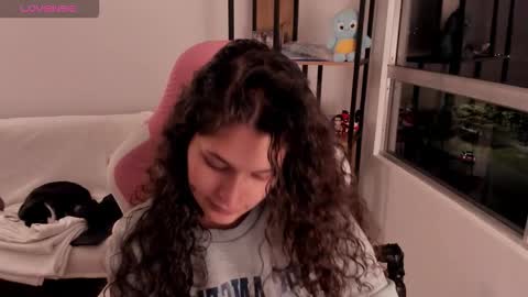 On instagram Imm  NikkiHelp me reach 100 likes online show from 19, 2, 2026