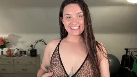 Crystal online show from 27, 5, 2026