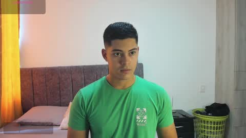 Dylan  independent model  online show from 2, 1, 2025