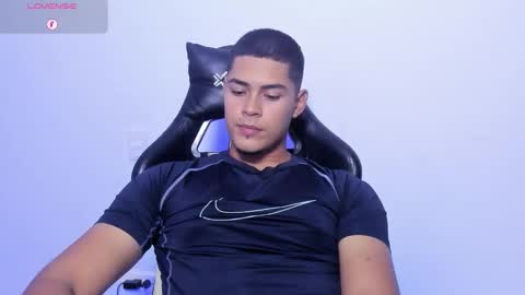 Dylan  independent model  online show from 5, 2, 2026