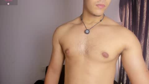 Dylan  independent model  online show from 15, 4, 2026