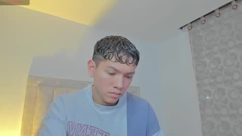 Juliiiiian online show from 8, 3, 2025