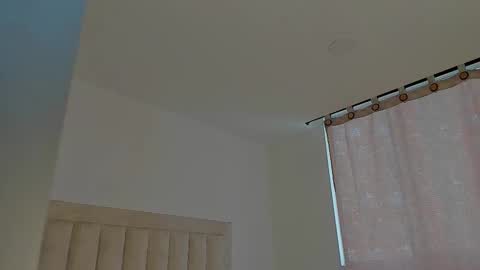 Juliiiiian online show from 8, 3, 2026