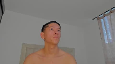 Juliiiiian online show from 29, 3, 2026