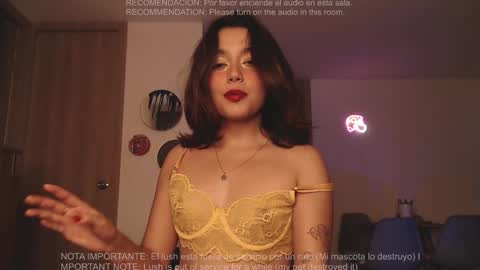 Snapshot of iamjulietaaa chatting on 21, 12, 2024 Julieta online show from 21, 12, 2024