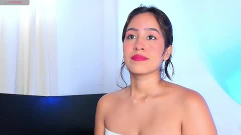 Snapshot of iamlara1 chatting on 1, 10, 2025 Lara online show from 1, 10, 2025