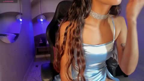 Nayuta online show from 8, 3, 2025