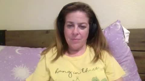 Snapshot of iampoppyy chatting on 17, 11, 2025 iampoppyy online show from 17, 11, 2025