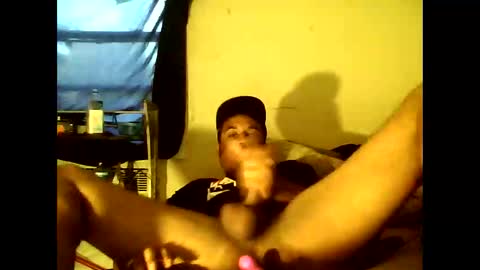 Snapshot of iamtheone403 chatting on 12, 9, 2025 iamtheone403 online show from 12, 9, 2025