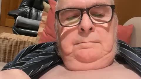 ian53a - mature UK man for same online show from 5, 1, 2026