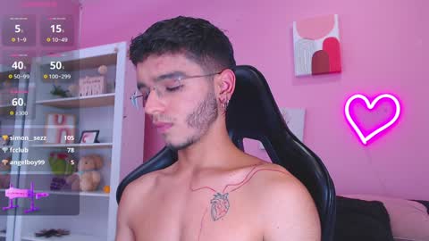 Snapshot of ian_castillo_ chatting on 7, 2, 2025 IAN CASTILLO online show from 7, 2, 2025