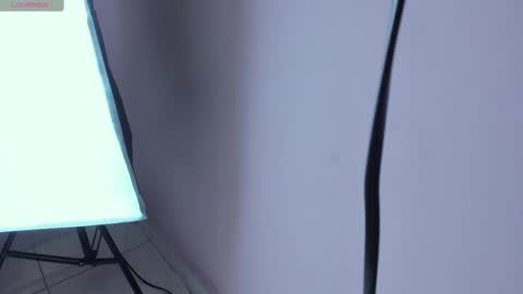 Snapshot of ian_castillo_ chatting on 5, 3, 2025 IAN CASTILLO online show from 5, 3, 2025