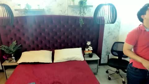 Ian Davis online show from 23, 9, 2025