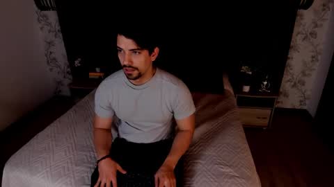 Ian Davis online show from 8, 10, 2025