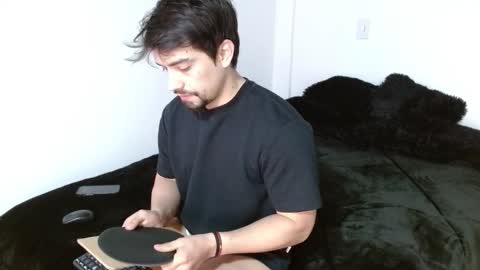 Ian Davis online show from 2, 11, 2025