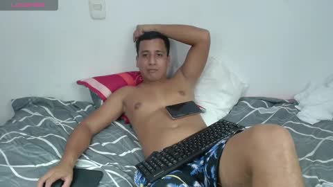 Snapshot of ian_taylor_xxx chatting on 22, 1, 2025 ian_taylor_xxx online show from 22, 1, 2025